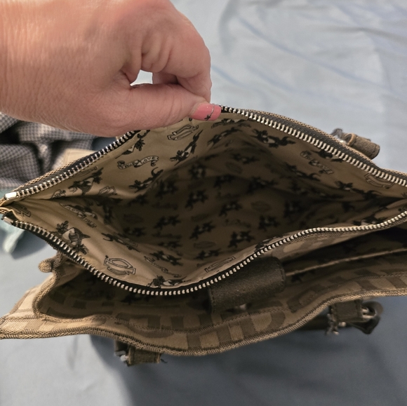 Harley-Davidson Tan and Brown Shoulder Bag - Picture 5 of 8